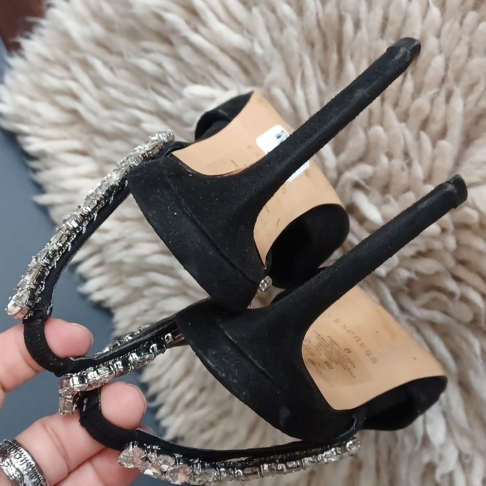 Express  heels - Picture 7 of 16